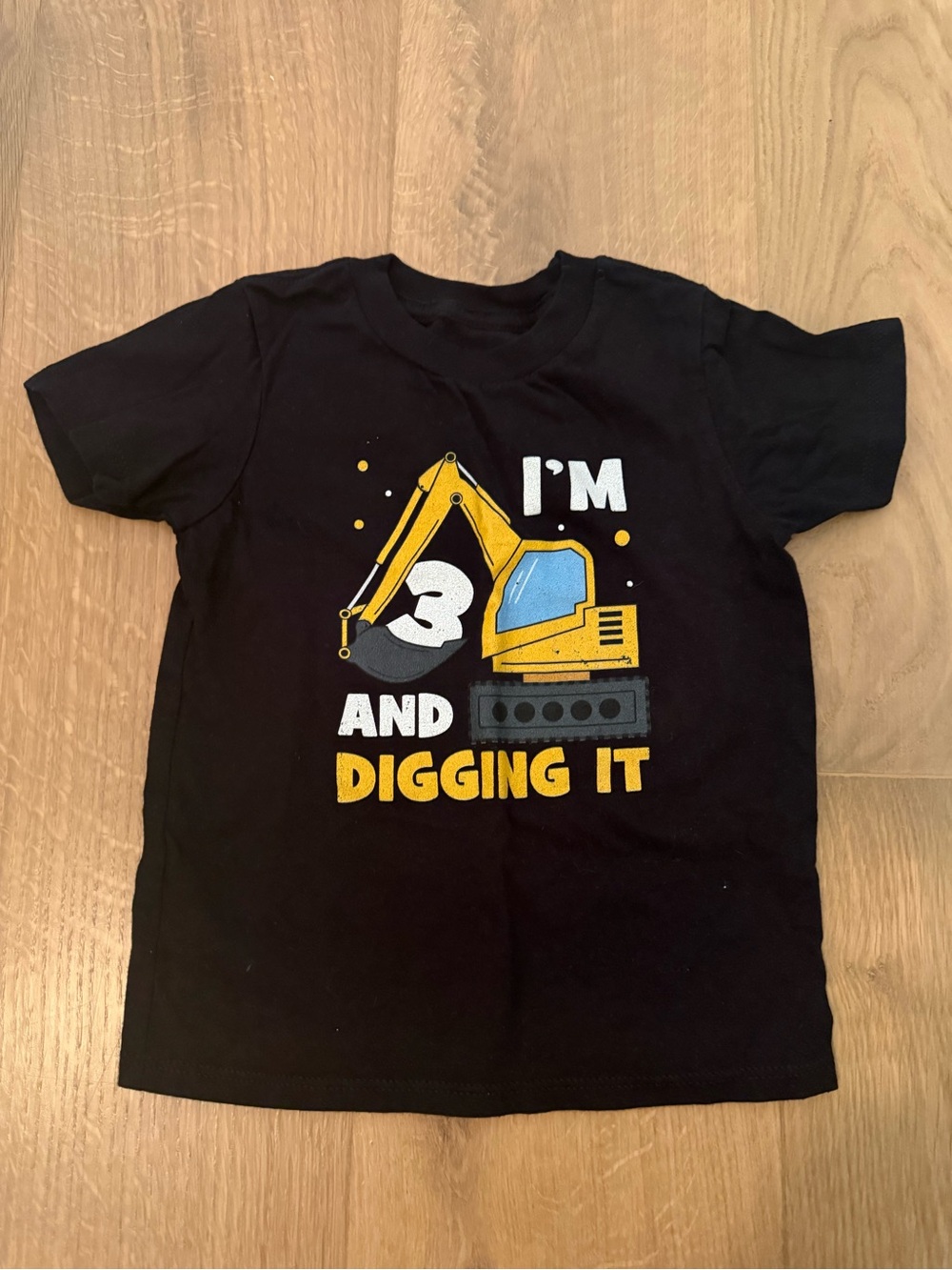Kids' Black Excavator Graphic Tee - I'm 3 and Digging It